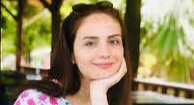 Konuşanlar Programının Renkli İsmi Elif: Kimdir, Nelerdir, Kaç Yaşındadır?