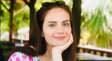 Konuşanlar Programının Renkli İsmi Elif: Kimdir, Nelerdir, Kaç Yaşındadır?