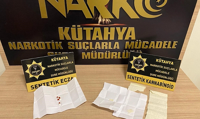 Kütahya’da 2 kişinin bulunduğu araçta uyuşturucu ele geçirildi
