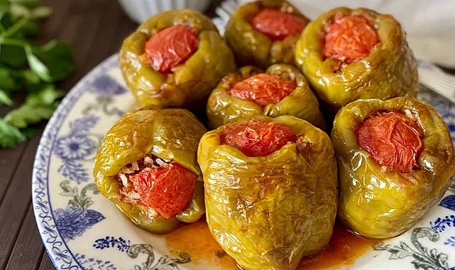 Lezzet tutkunlarına özel: Zeytinyağlı Biber Dolması tarifi