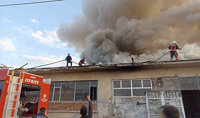 Malatya'da sanayi sitesinde korkutan yangın