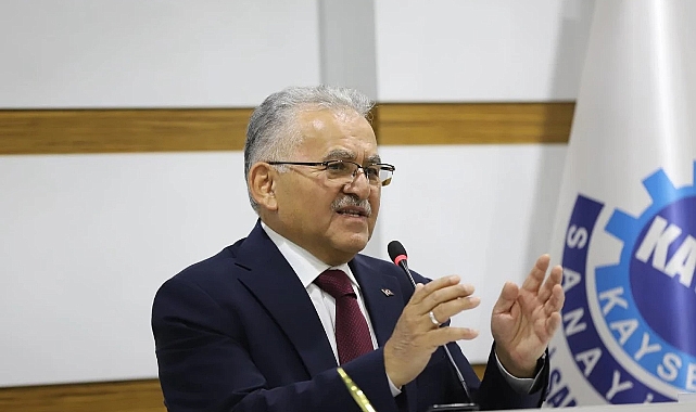 Memduh Büyükkılıç kimdir? AK Parti Kayseri Belediye Başkan adayı Memduh Büyükkılıç kaç yaşında, nereli?