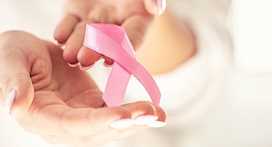 Meme Kanseri Nedir? Belirtileri Nelerdir? Tedavi Yöntemleri Nelerdir?