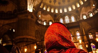 Miraç Kandilinde yollanacak en güzel mesajlar hangileri? Miraç kandilinde en çok okunan dualar hangileri?