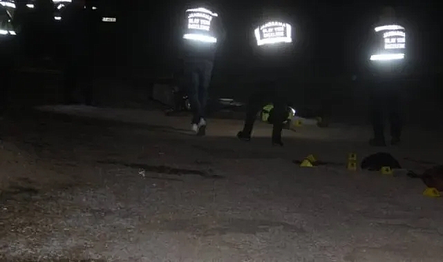 Motosikletle seyir halinde olan 2 arkadaşa kanlı pusu: 2 ölü