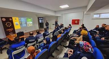 Muş'ta VEDAŞ çalışanlarına uyuşturucuyla mücadele eğitimi