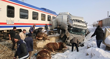 Muş'taki korkunç kazada ölü ve yaralı sayısı belli oldu: 2 ölü 2 yaralı