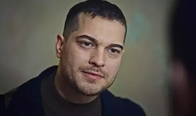 Mustafa mert koç Kimdir, Nerelidir? Sensizim Şarkısını Çağatay Ulusoy Mu Seslendirdi?