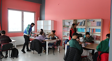 Patnos Gönüllülerinden Kandil Simidi İkramı