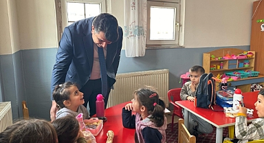 Patnos İlçe  Milli Eğitim Müdürü Mansur Vural Öğrencilerle Bir Araya Geldi