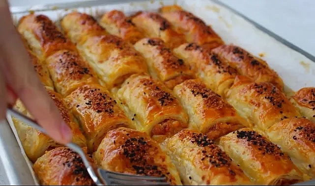 Sabahları şölene dönüştüren tarif: Çıtır çıtır Börek nasıl yapılır?