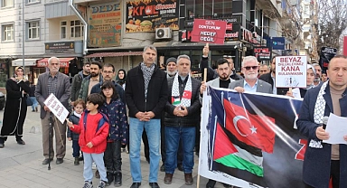 Siir'te sağlık çalışanları İsrail'in saldırılarını protesto etmek için sessiz yürüyüşte