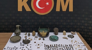 Tarihi eser operasyonu: 182 adet tarihi eser ele geçirildi