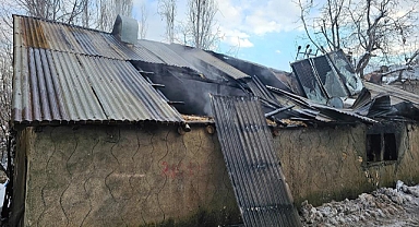 Tek katlı evde çıkan yangında 6 kişi canını zor kurtardı