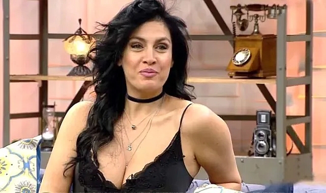 Tuğba Ekinci Kimdir? Nerelidir? Kaç Yaşındadır?