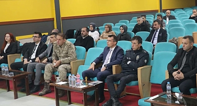 Tutak'ta "Bağımlılıkla Mücadele" toplantısı gerçekleştirildi