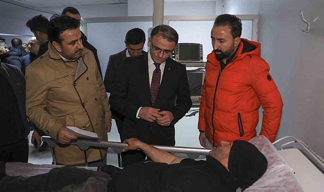Vali Balcı'dan, çığdan kurtulan yaralılara ziyaret