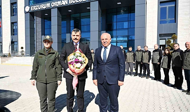 Vali Çiftçi'den Palandöken'de ağaçlandırma hassasiyeti