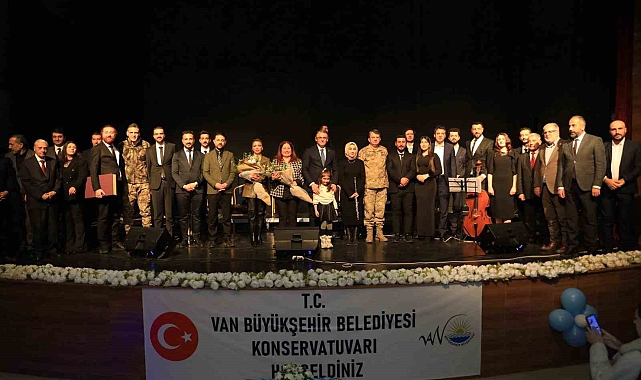 Van Büyükşehir Belediyesi tarafından kurulan Konservatuvar Açıldı