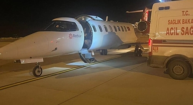 Van'da 5 yaşındaki nefrotik sendromu hastası çocuk için ambulans uçak havalandı