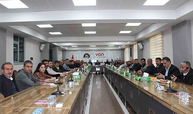 Van OSB yönetim kurulu sanayicilerle bir araya geldi