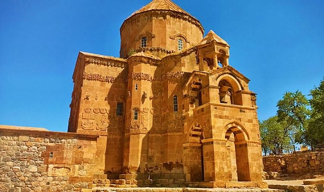 Van Tarihi ve Turistik Yerleri