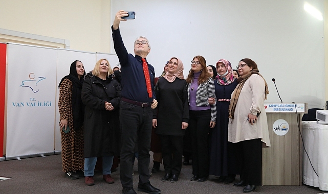 Van'da ' Kadının Gücü Van'ın Gücü söyleşisi