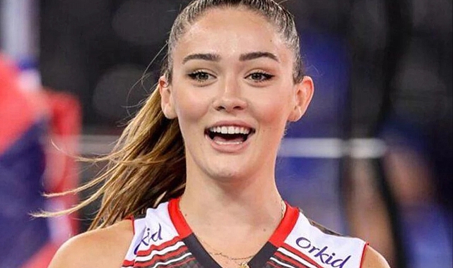 Voleybolcu Zehra Güneş Kimdir? Hangi Takımda Oynuyo ve Nerelidir?