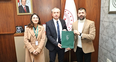Yeşilay Ağrı Şube Başkanı Aslan’dan, Müdür Kökrek'e ziyaret