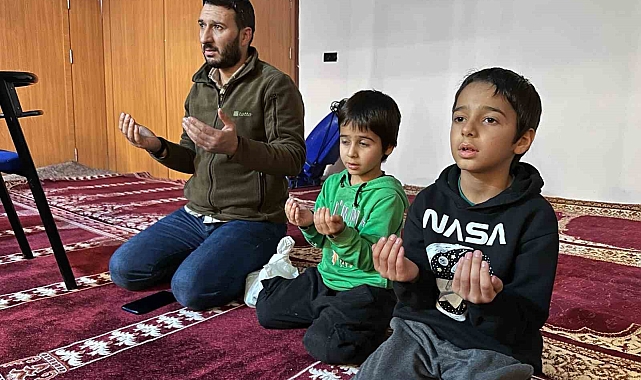 Yüksekova&#039;da Berat Kandili idrak edildi