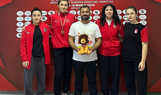 2024 Uluslararası Şampiyonlar Turnuvası'nda Erzincanlı güreşçilerin başarısı
