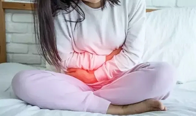 Adet Lekesi Orucu Bozar Mı? Diyanet'in Açıklaması...