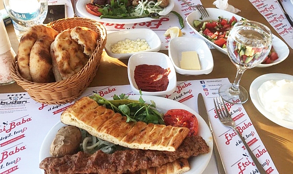 Afyonkarahisar'da Nerede Ne Yenir? Afyonkarahisar'da Mutlaka Gitmeniz Gereken yerler
