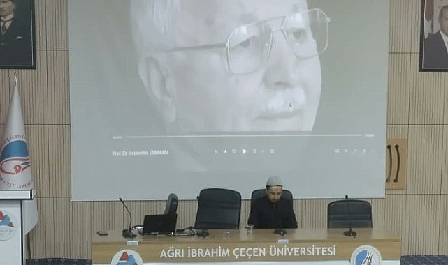 Ağrı’da Erbakan’ı anma programı düzenlendi