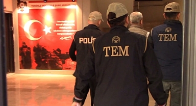 (Videolu Haber) Ağrı'da FETÖ'ye yönelik "KISKAÇ-10" operasyonu düzenlendi