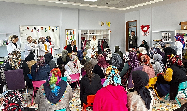 AK Parti Ağrı adayı Aydın, kadınların taleplerini dinledi
