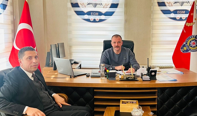 Ak Parti Dedeli Beldesi Başkan Adayı Veysi Durak'tan Patnos İlçe Emniyet Müdürü Aziz Çömez'e Hayırlı Olsun Ziyareti