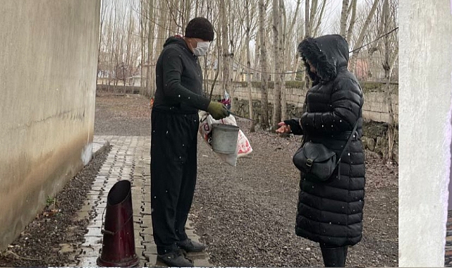 Ak Parti Patnos Kadın Kolları Tam Kadro Sahada