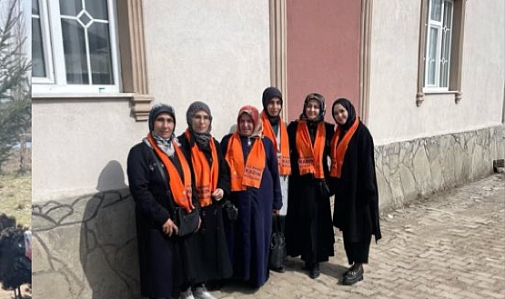 Ak Parti Patnos Kadın Kollarından Hane Ziyaretleri