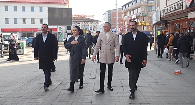 AK Parti Tam Kadro Sahada, Ağrı esnafının nabzını tuttu
