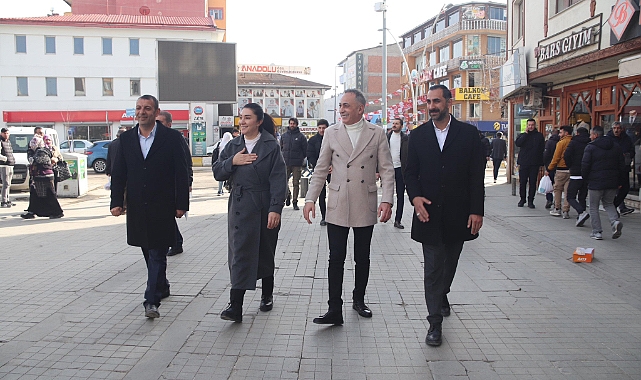 AK Parti Tam Kadro Sahada, Ağrı esnafının nabzını tuttu