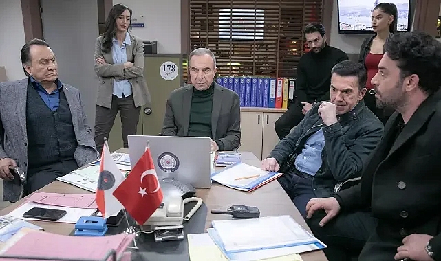Arka Sokaklar son bölüm tek parça full izle! Arka Sokaklar 667. bölüm Kanal D Arka Sokaklar son bölüm izle!