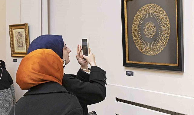 Atatürk Üniversitesinde Hat ve tezhip sanatı, sanatseverlerle buluştu