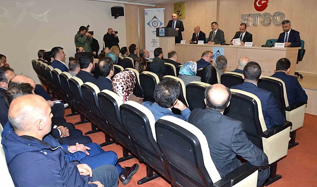 Bakan Kacır ETSO'da iş dünyası ile buluştu