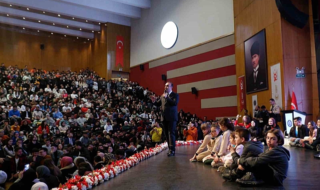Bakan Kacır: "Gençler Milli Teknoloji hamlemizin sahipleri"