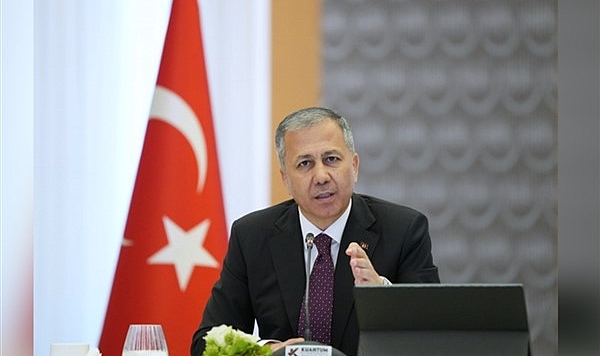 Bakan Yerlikaya, Ağrı’daki iftar programına katıldı