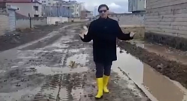 Başkan adayı Çelik çizmelerini giydi, Doğubayazıt sokaklarında halka seslendi(Videolu Haber)