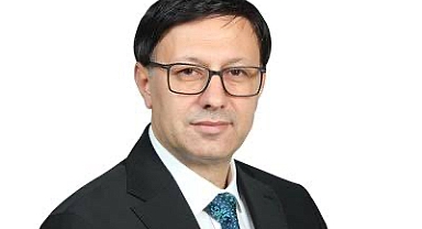 Başkan adayı Çelik, Doğubayazıt’taki öğrenci ve öğretmenleri unutmadı