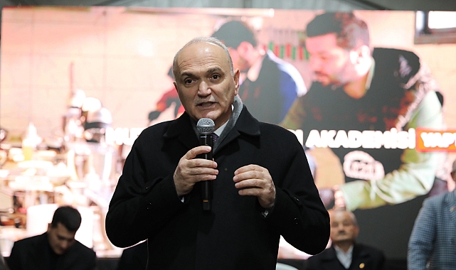 Başkan Özlü, “Belediyecilik insanın her anına dokunan hizmetler manzumesidir”