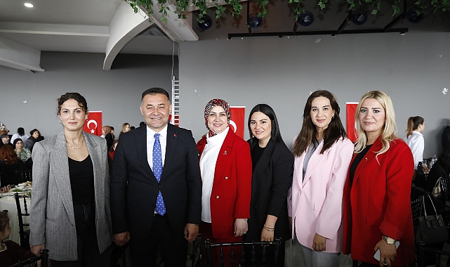 Başkan Yücel: "Hizmet yolunda kadınlarımızla el ele vereceğiz"